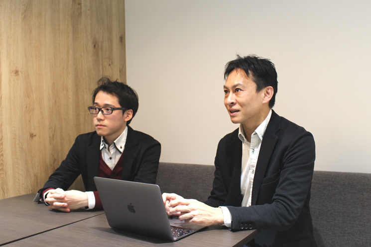 （写真左から）mixtape合同会社のCEO多田雅斗氏と、共同創業者/事業統括責任者の堀辺憲氏