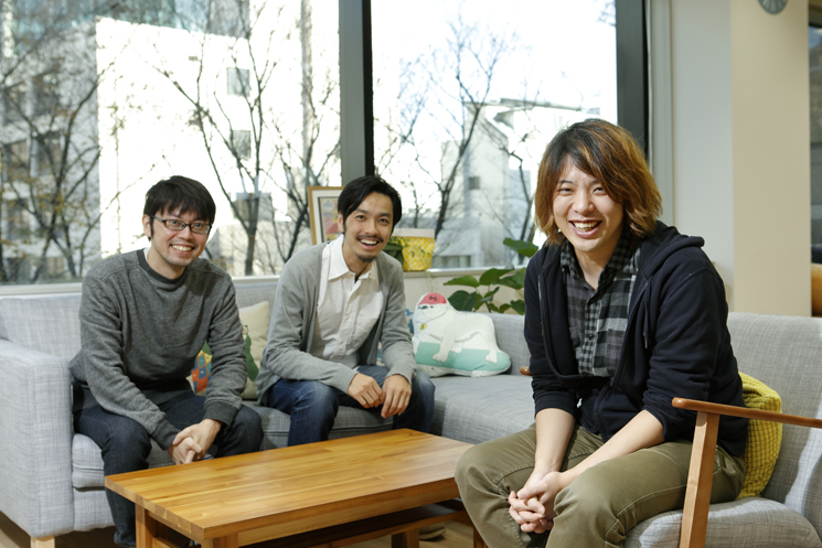 （写真左から）トクバイの八木俊広氏、三浦慶樹氏、そしてCTOの前田卓俊氏