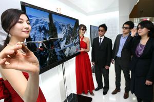 From LGEPR　  サムスンやLGといった韓国メーカーは、3D技術やスマートTV、スマホなどを通じて最新技術を世界に発信