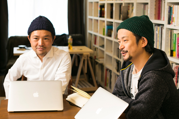 真鍋大度氏（右）と徳井直生氏（左）。2人のメディアアーティストが考える新しいDJのカタチとは？