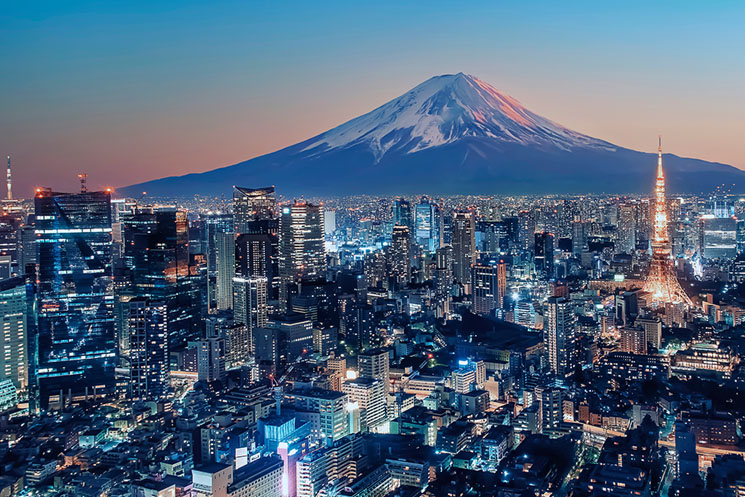季節を感じさせる日本都市の風景