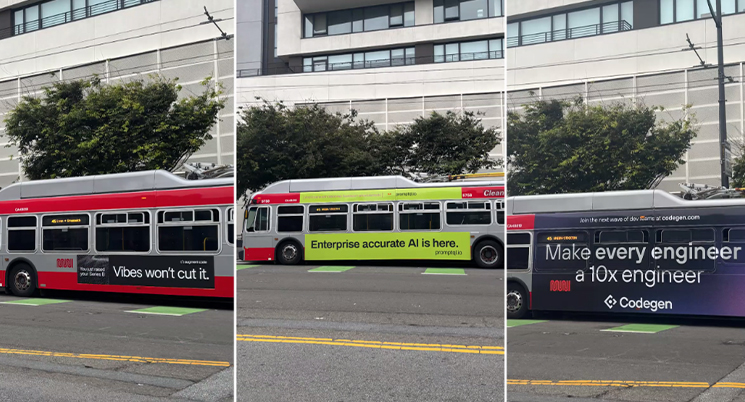サンフランシスコを走るバス広告の様子