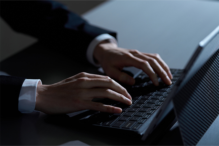 残業するイメージ