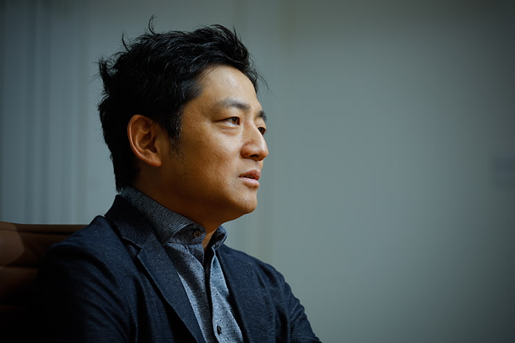 ミームコインについて語る加納裕三さん