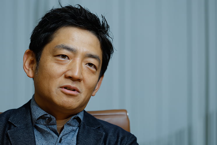 暗号を突破する技術について語る加納裕三さん