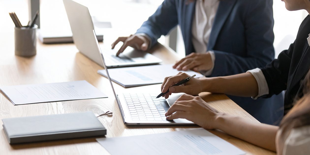 日経平均が最高値でも人員削減1万人超え　黒字リストラ6割超の衝撃