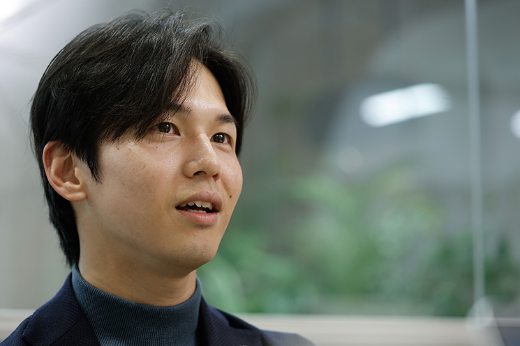 SES業界の課題とエンジニアの自己実現について語る、De-Life株式会社 代表取締役社長 肝付純平氏の近影