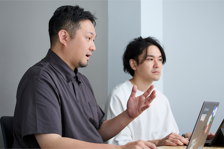 エンジニアに求められる役割の変化について語る村上さんの様子