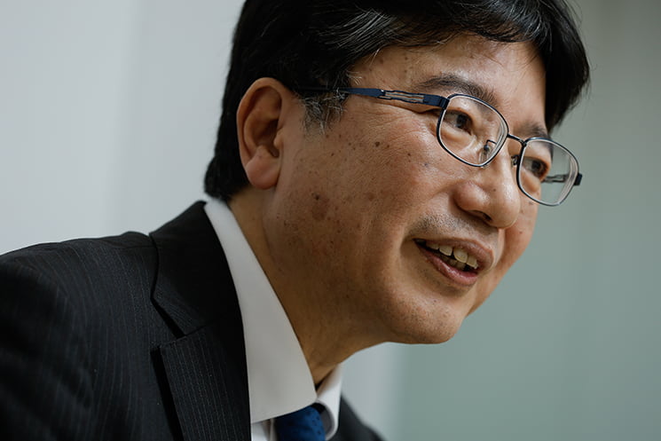 AI時代のエンジニアに必要な「遊び心」や想像力について語る、横河デジタル代表取締役社長・鹿子木宏明氏。SFなどで描かれた未来が現実になってきた経験から、実現したい姿を具体的に思い描くことが、新しい技術や仕事を前へ進める力になると説明する