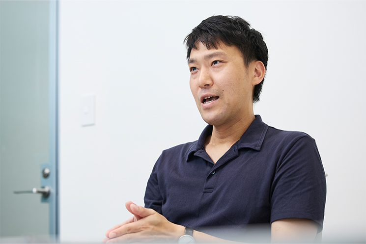 米テック業界では「プロダクトマネジャー不要論」が語られ始めていると語る福原たまねぎさんの様子