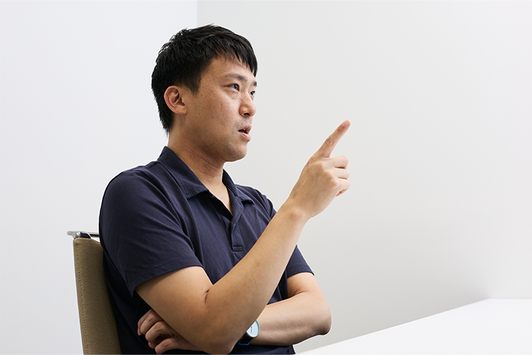 プロダクトマネジャーが消滅しかけている理由の一つとして、そもそもの職種の成り立ちに遠因があると語る福原たまねぎさん。