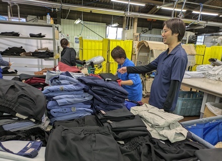 工場長候補／工場・製造経験者歓迎／月給30万円以上／完全週休2日＆日勤のみ＆残業月1時間程度／転勤なし綾瀬勤務