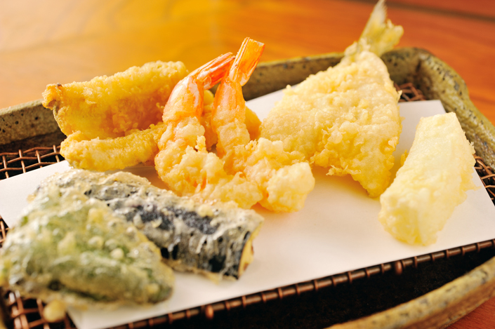 秘伝の巻物 が味を守る天ぷら専門店 みかわ で通なオトナへの第一歩を踏み出す ザ 営業食 S Type 転職type